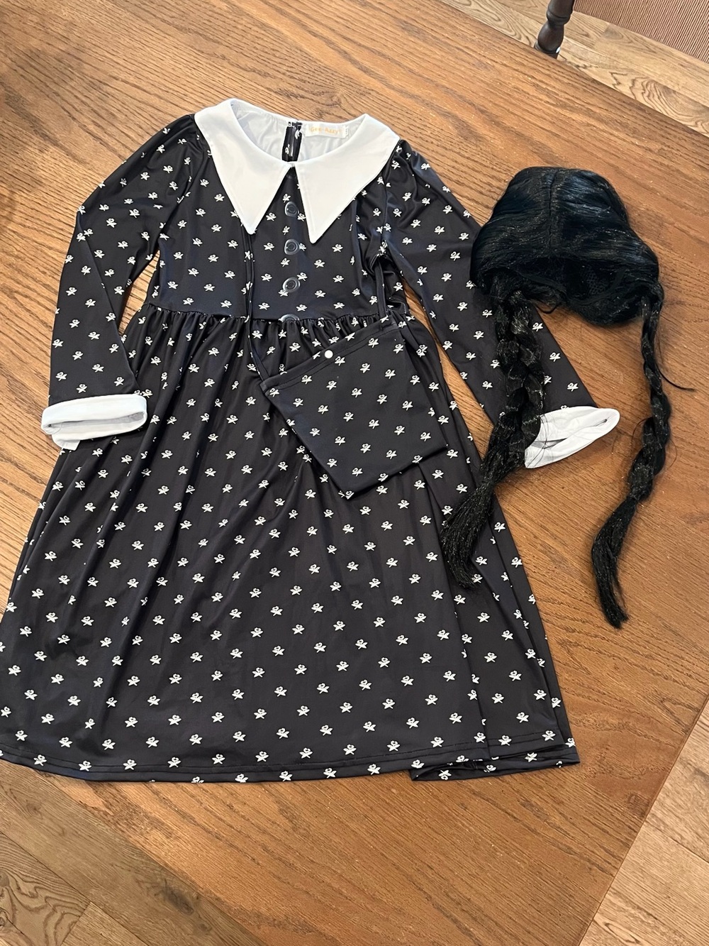 Wednesday Adams Girls Halloween Costume Size 9